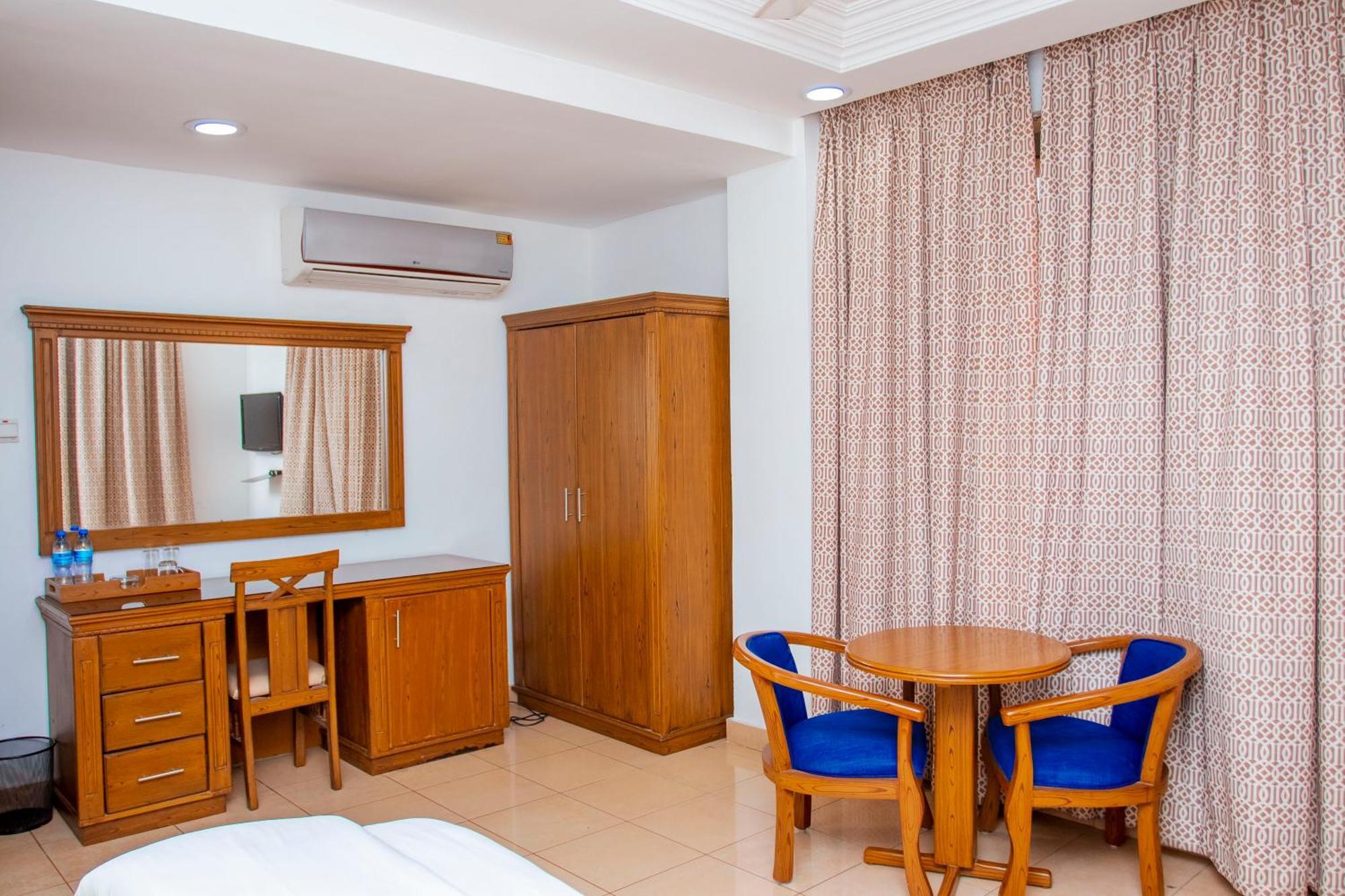 Sleep Inn Hotel - City Centre Dar es Salaam Buitenkant foto