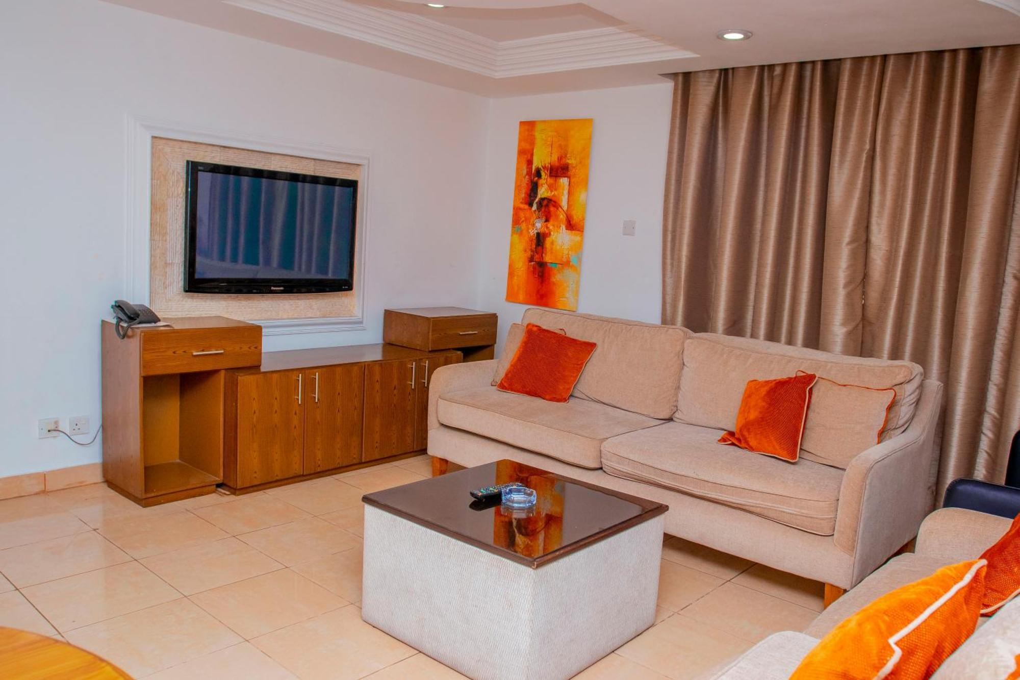 Sleep Inn Hotel - City Centre Dar es Salaam Buitenkant foto
